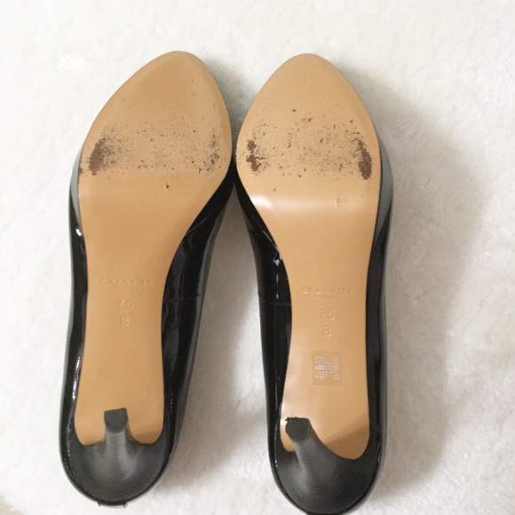 Coach Black Patient Heels 7.5 - Picture 7 of 8